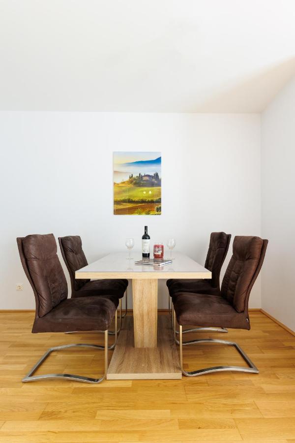 Home In Vienna By Oberlaa Therme - 15 Min To The City Center ภายนอก รูปภาพ